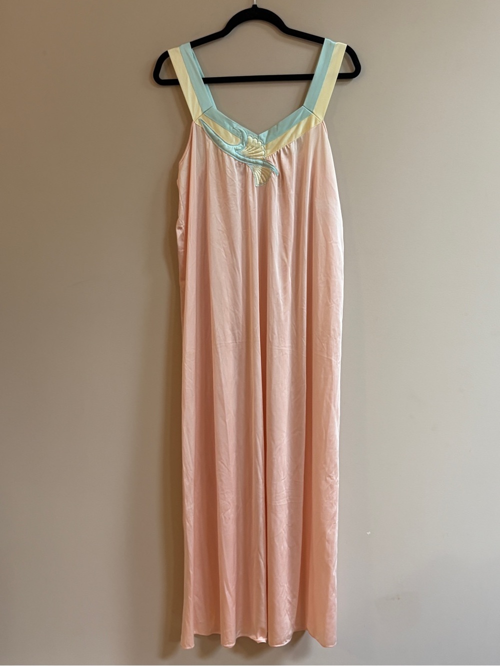 Vanity Fair USA Vintage Nightgown Loungewear House Dress Lingerie Nylon Nightie